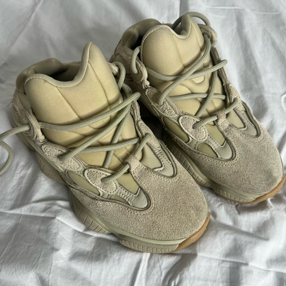 Yeezy 500 “Stone”